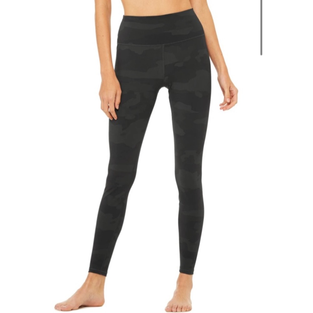 Alo High-Waist Camo Vapor Leggings